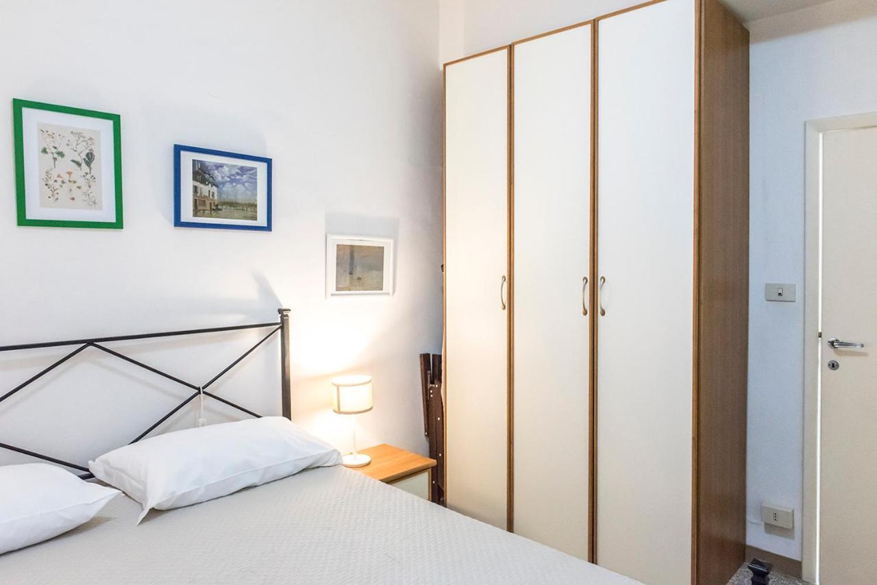 Apartamento N50 - Numana, trilocale in centro con portico e posto auto Exterior foto