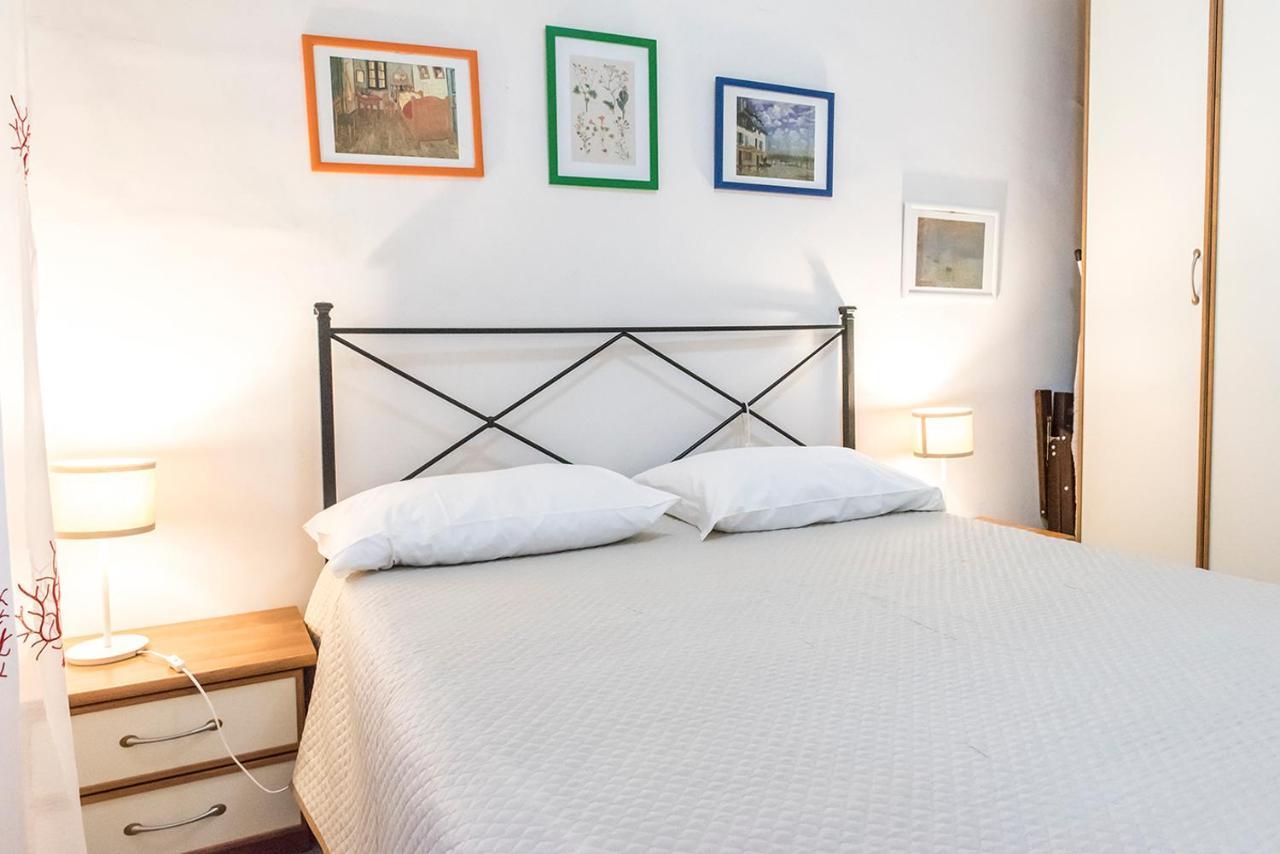 Apartamento N50 - Numana, trilocale in centro con portico e posto auto Exterior foto